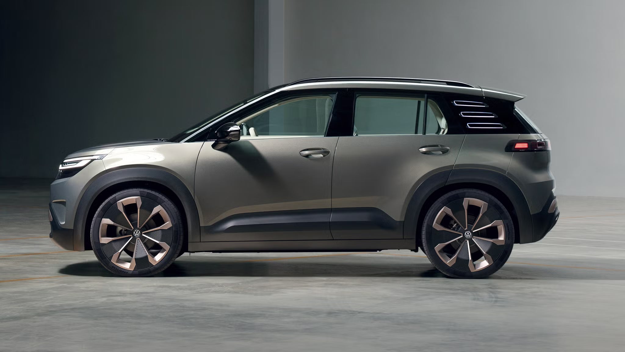 Volkswagen präsentiert ID. Cross: Neues kompaktes E-SUV ab 28.000 Euro