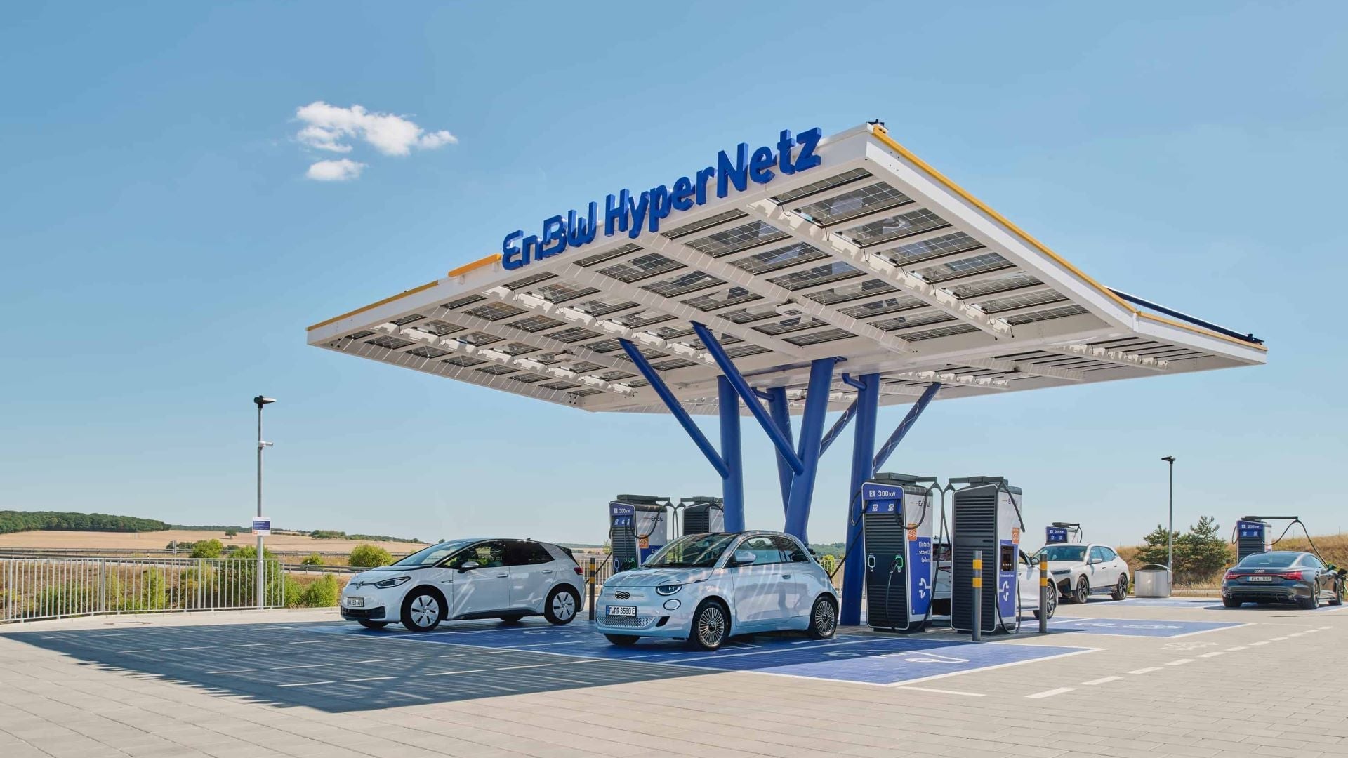 Schnellladen im Fokus: Wie Hochvolttechnik E-Autos voranbringt
